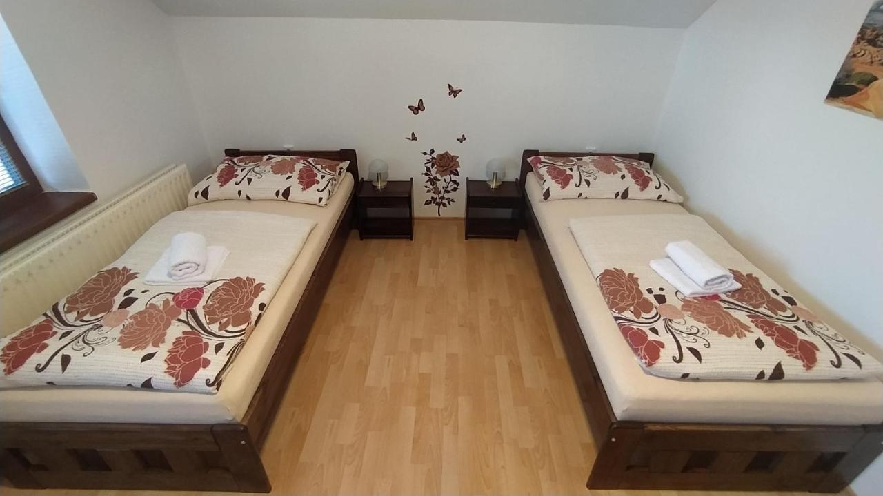 Apartman U Spycharu Bile Policany Bagian luar foto