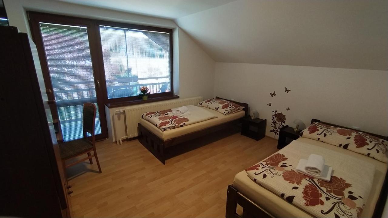 Apartman U Spycharu Bile Policany Bagian luar foto