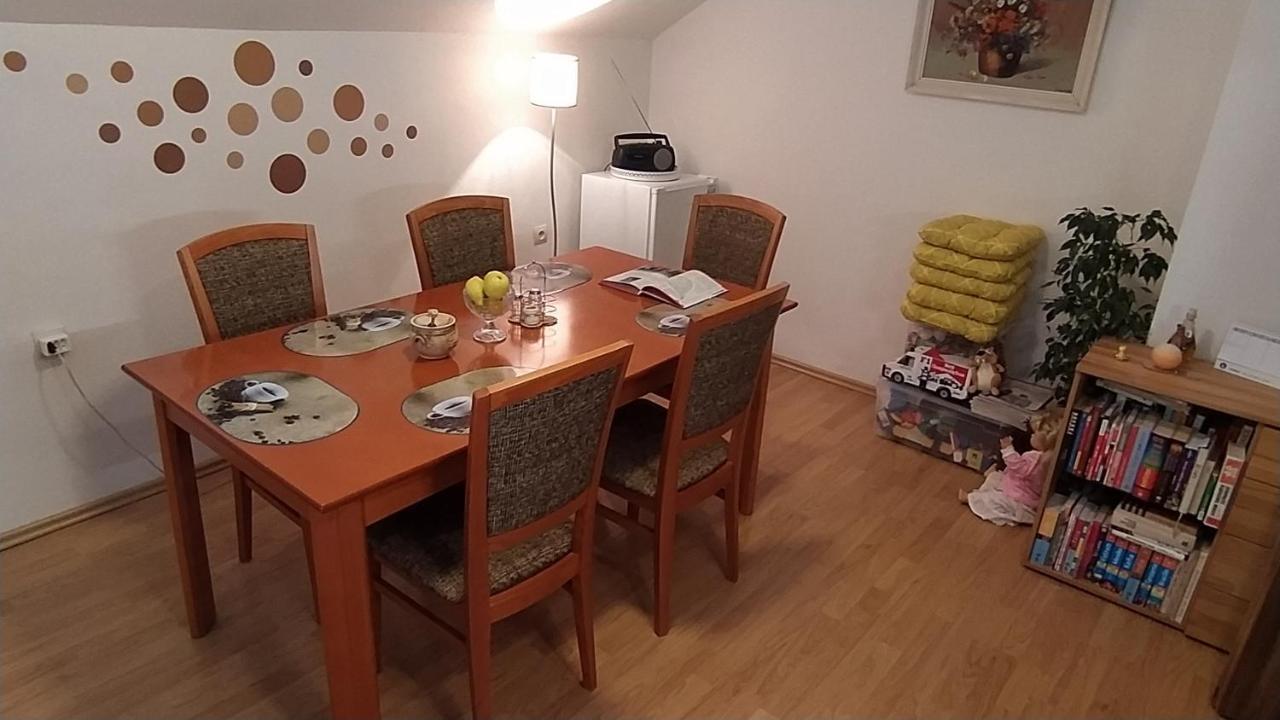 Apartman U Spycharu Bile Policany Bagian luar foto