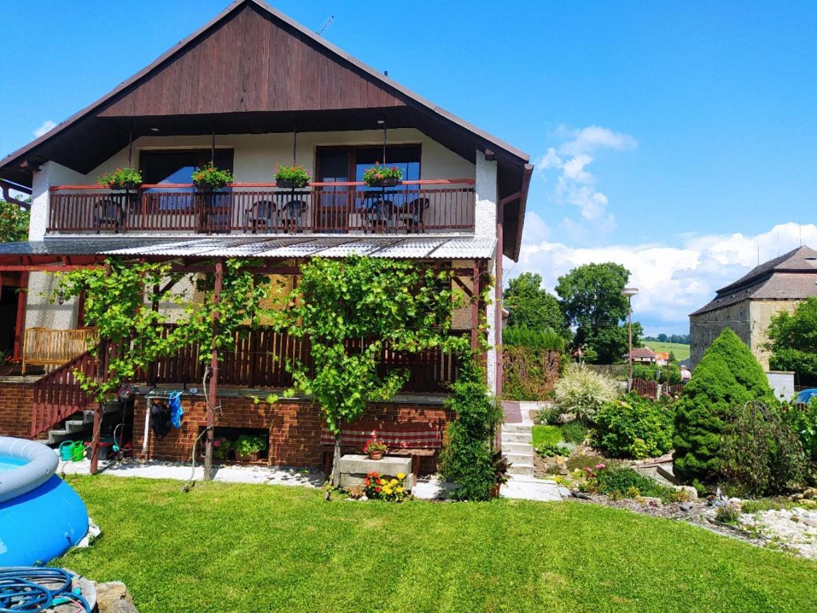 Apartman U Spycharu Bile Policany Bagian luar foto